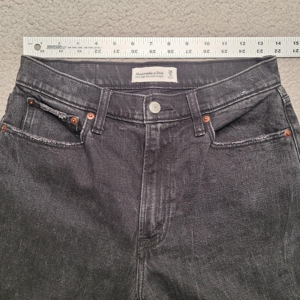 Abercrombie & Fitch Jeans 28 6S Black Denim Faded Ultra High Rise Straight Ankle - Picture 7 of 9